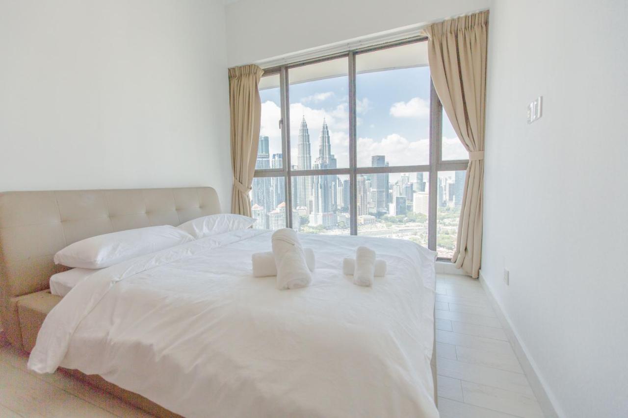 Lägenhet på 807 m² i KLCC, med 1 sovrum och 2 badrum  Kuala Lumpur Exteriör bild