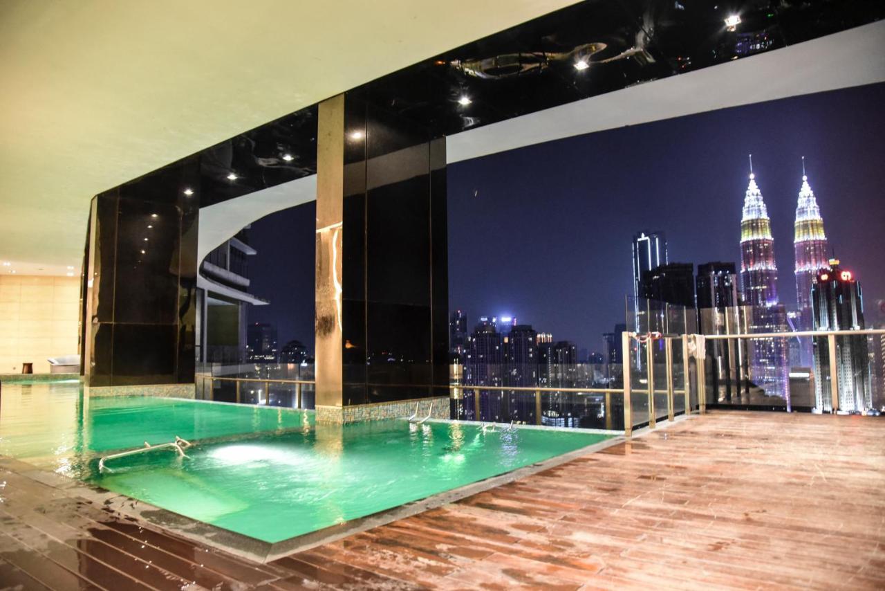 Lägenhet på 807 m² i KLCC, med 1 sovrum och 2 badrum  Kuala Lumpur Exteriör bild