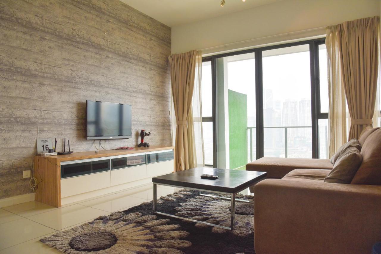 Lägenhet på 807 m² i KLCC, med 1 sovrum och 2 badrum  Kuala Lumpur Exteriör bild